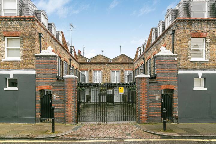 2-Bed Gated Home | Next To Paddington Station gallery image 3