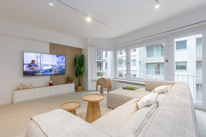Ostendcenter Seasight  Luxe Apartment+free Parking - Bredene