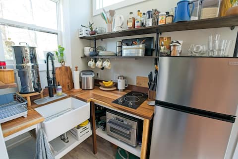 Popular Airbnb listing: Tiny Home in the Smokies in Whittier