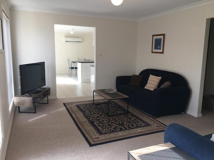 Melton Apartments - Melton