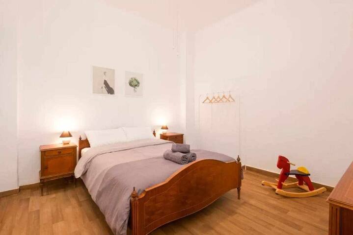 Saint Dimitrios central apt gallery image 4