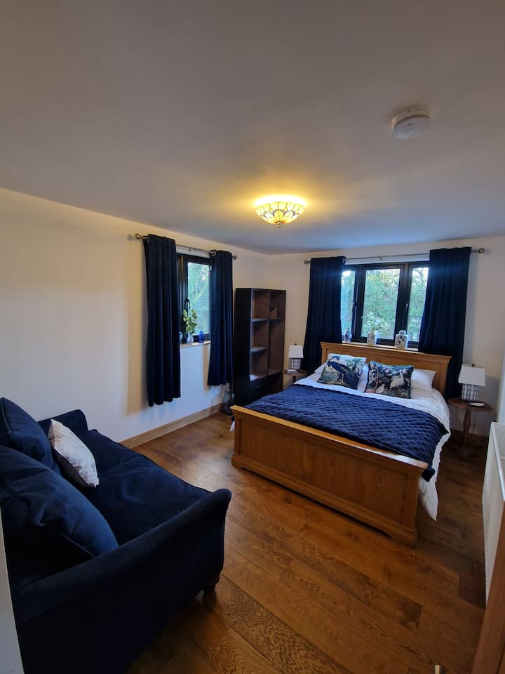 საძინებელი 1