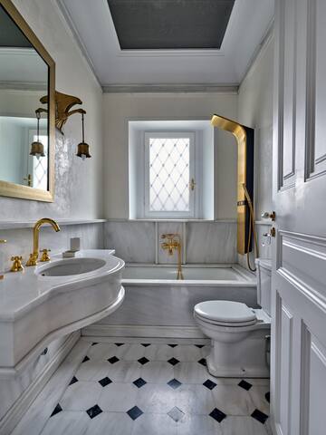 The White House Plaka Mansion by JJ Hospitality gallery image 5