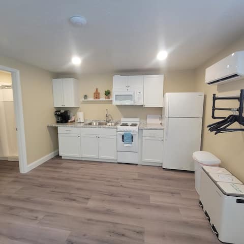 Popular Airbnb listing: Second To None Apt #4 in Alexandria Bay