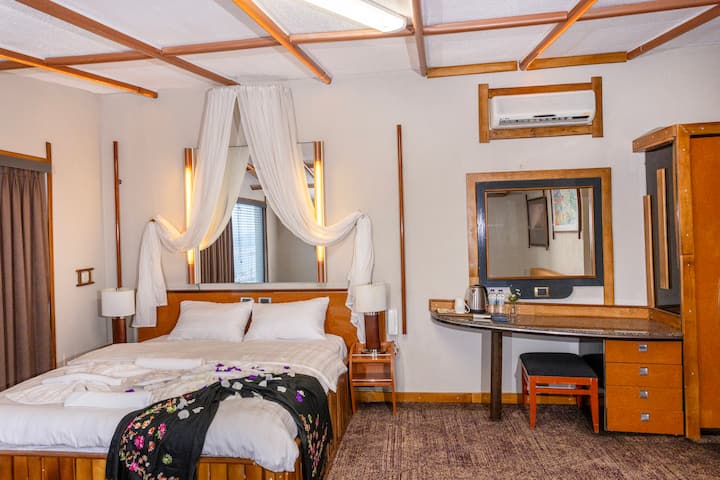 Reva Miami Hotel, Foça'daki Panoromik Eviniz! - Aliağa