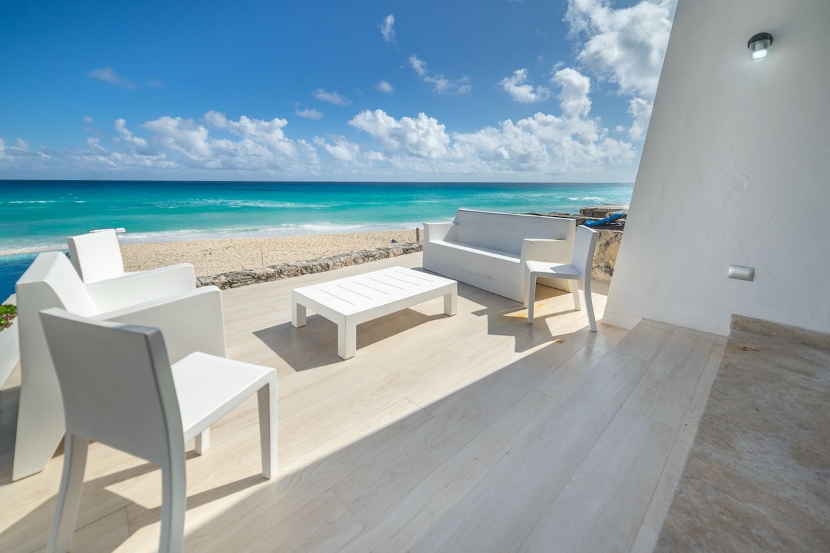 4BR Villa