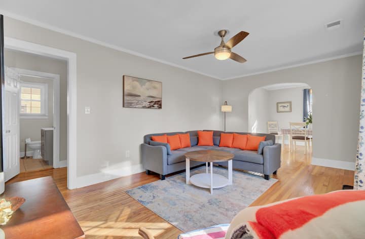 Charleston 4br Retreat • Fenced Yard • Sleeps 10 - 노스 찰스턴