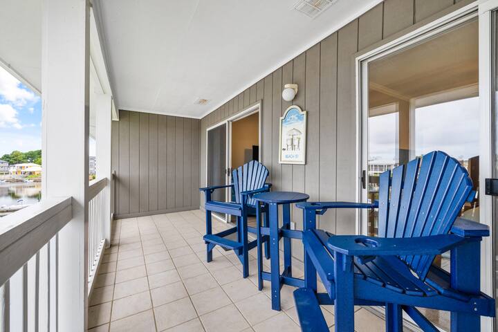 Coastal Waters Property Management managed Airbnb listing 3