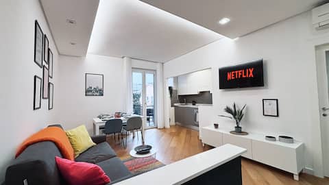 Popular Airbnb listing: [Best Stadium Stay] - easy parking, central, quiet in Verona