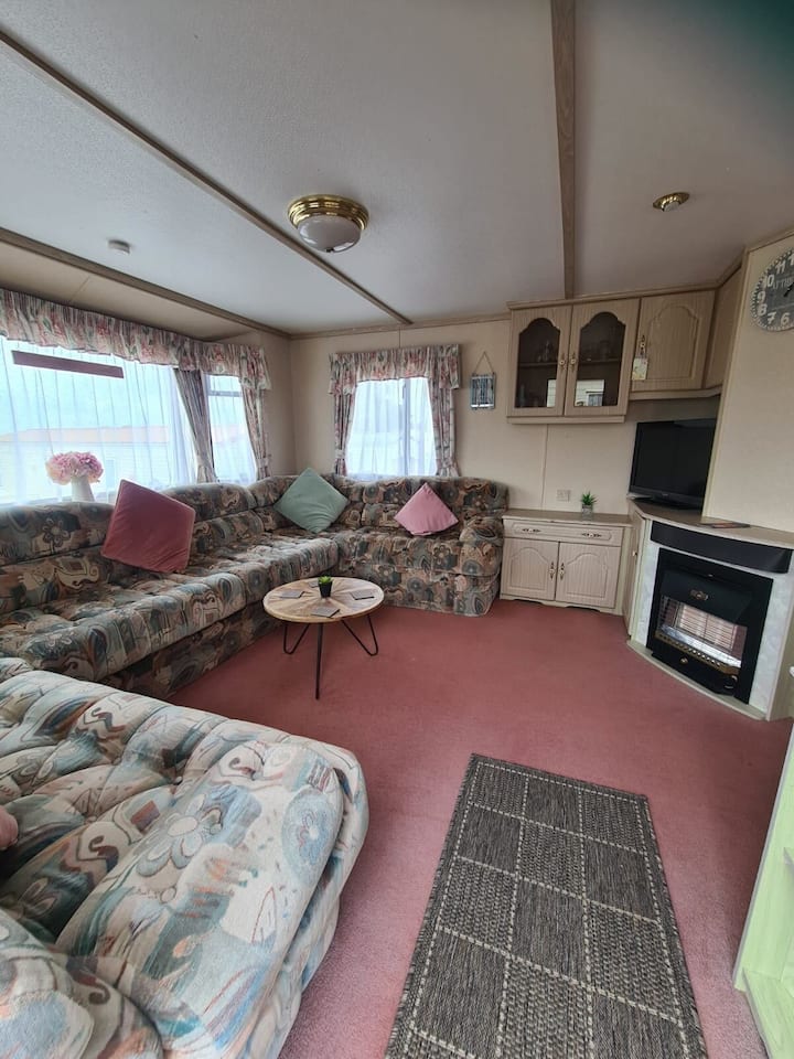 Caravan - Sunbeach Holiday Park. - Barmouth