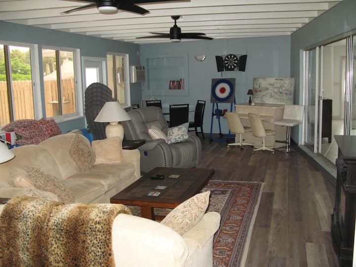 Summer Fun 4br Retreat Near Beaches Boating & More - Sebastián, FL
