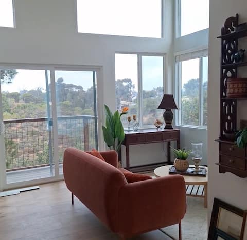 Successful Airbnb property: Canyon View Casita in Mid City:City Heights
