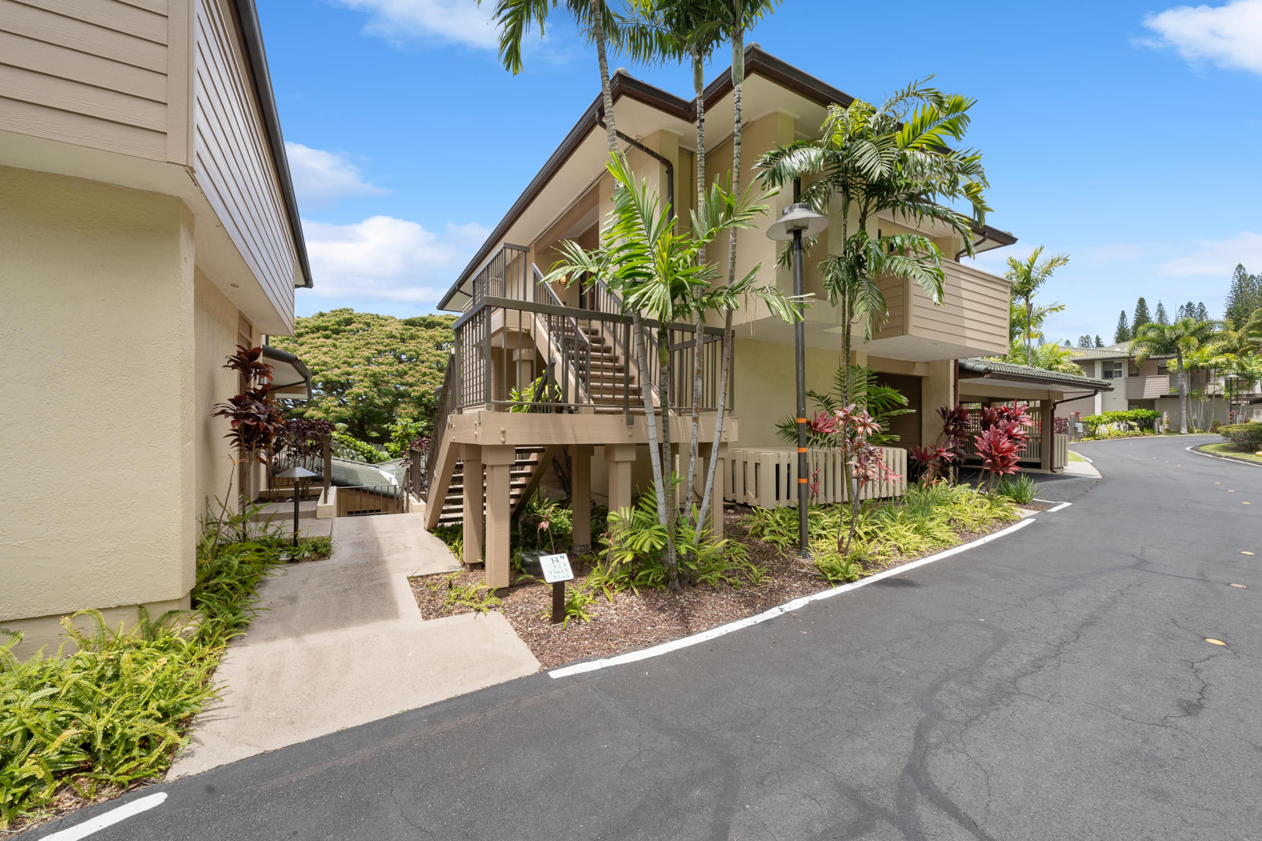 Home in Lahaina · ★5.0 · 1 bedroom · 2 beds · 1.5 private baths - Image 20
