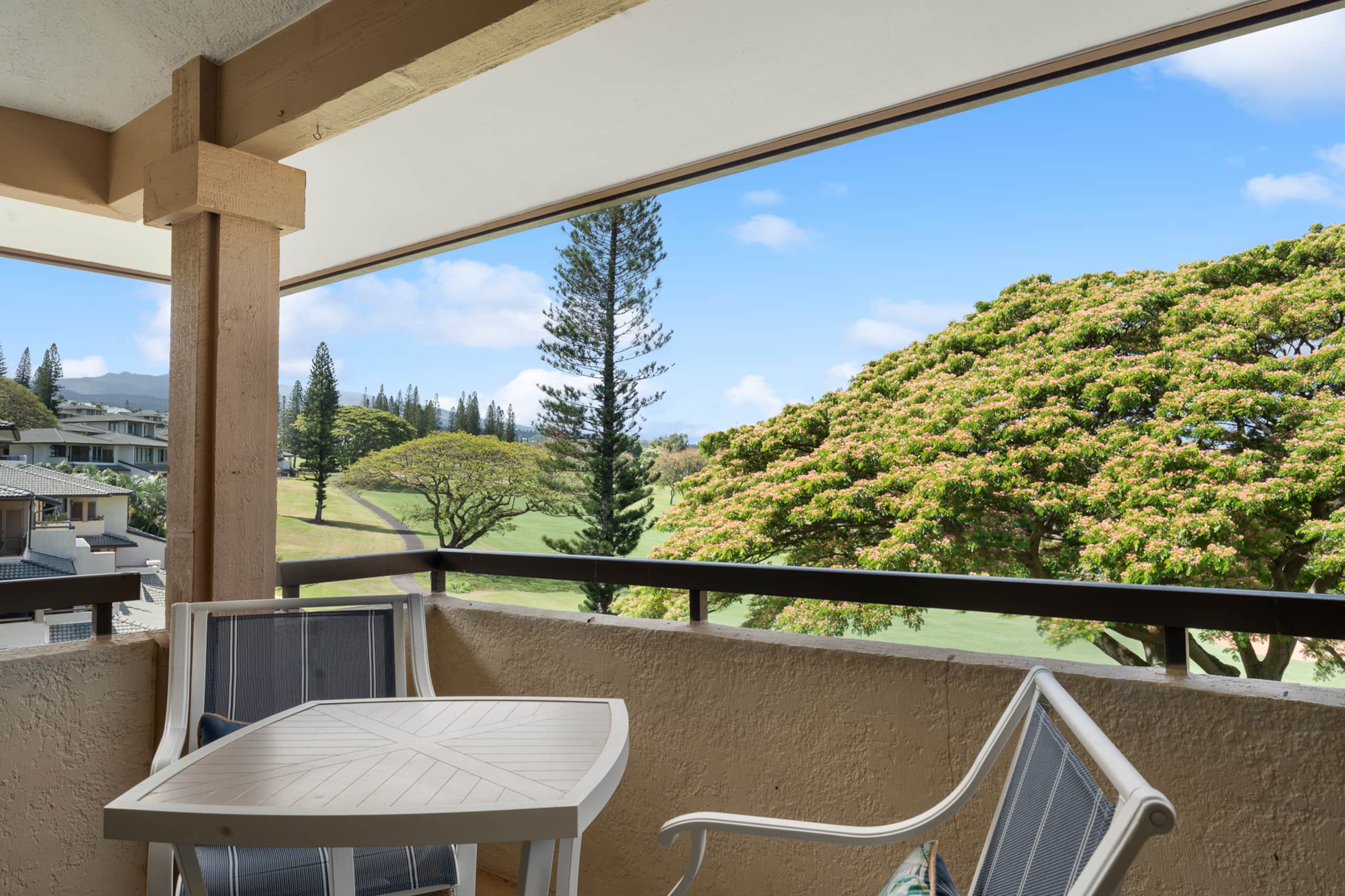 Home in Lahaina · ★5.0 · 1 bedroom · 2 beds · 1.5 private baths - Image 18