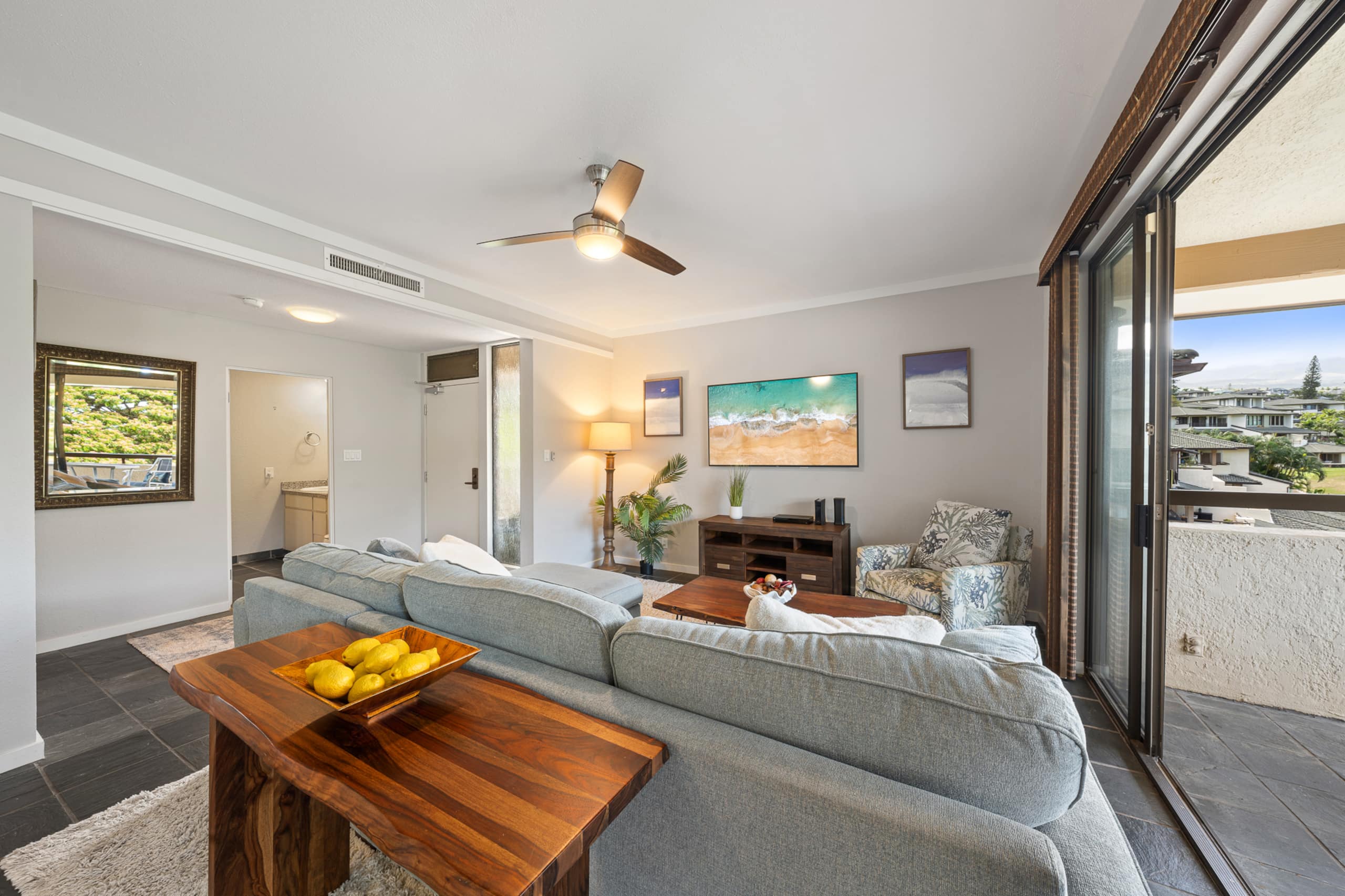 Home in Lahaina · ★5.0 · 1 bedroom · 2 beds · 1.5 private baths - Image 8