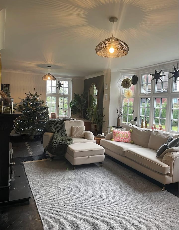 Spacious Family Home In Midhurst - South Downs