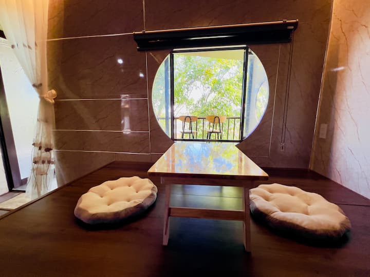 Gió Zen Balcony Loft – Tree View - Pleiku