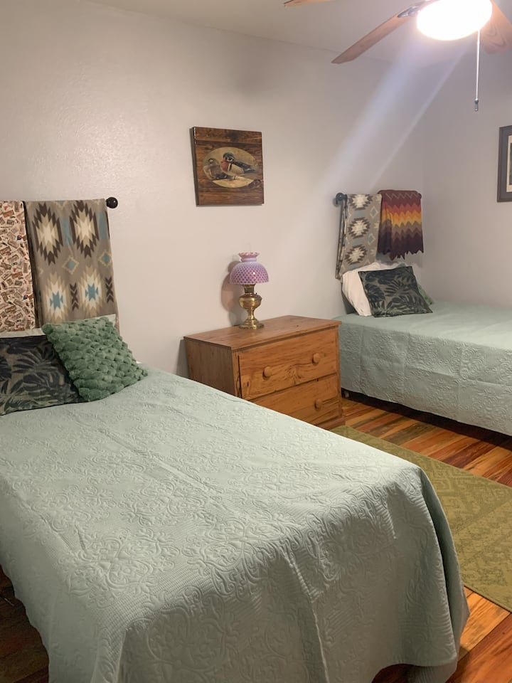 საძინებელი 2