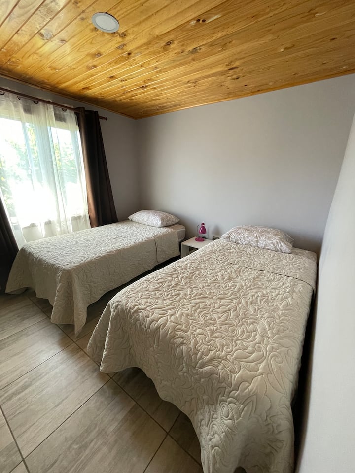 Dhomë gjumi 1