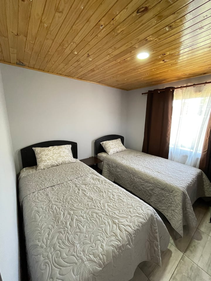 Dhomë gjumi 2