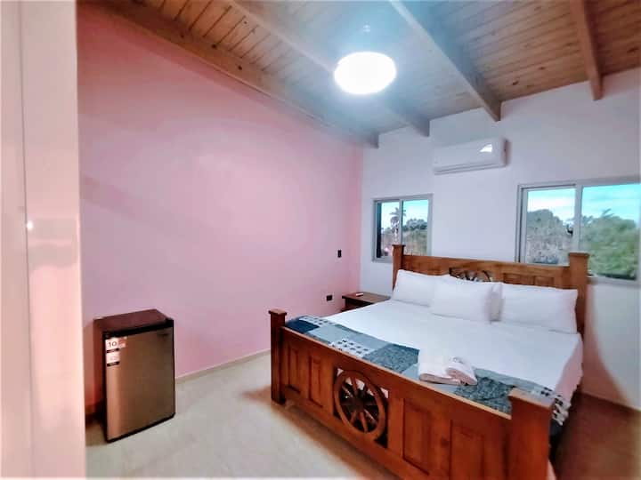 ห้องคู่/ตู้เย็นขนาดเล็ก/เครื่องปรับอากาศ/ชั้น 2