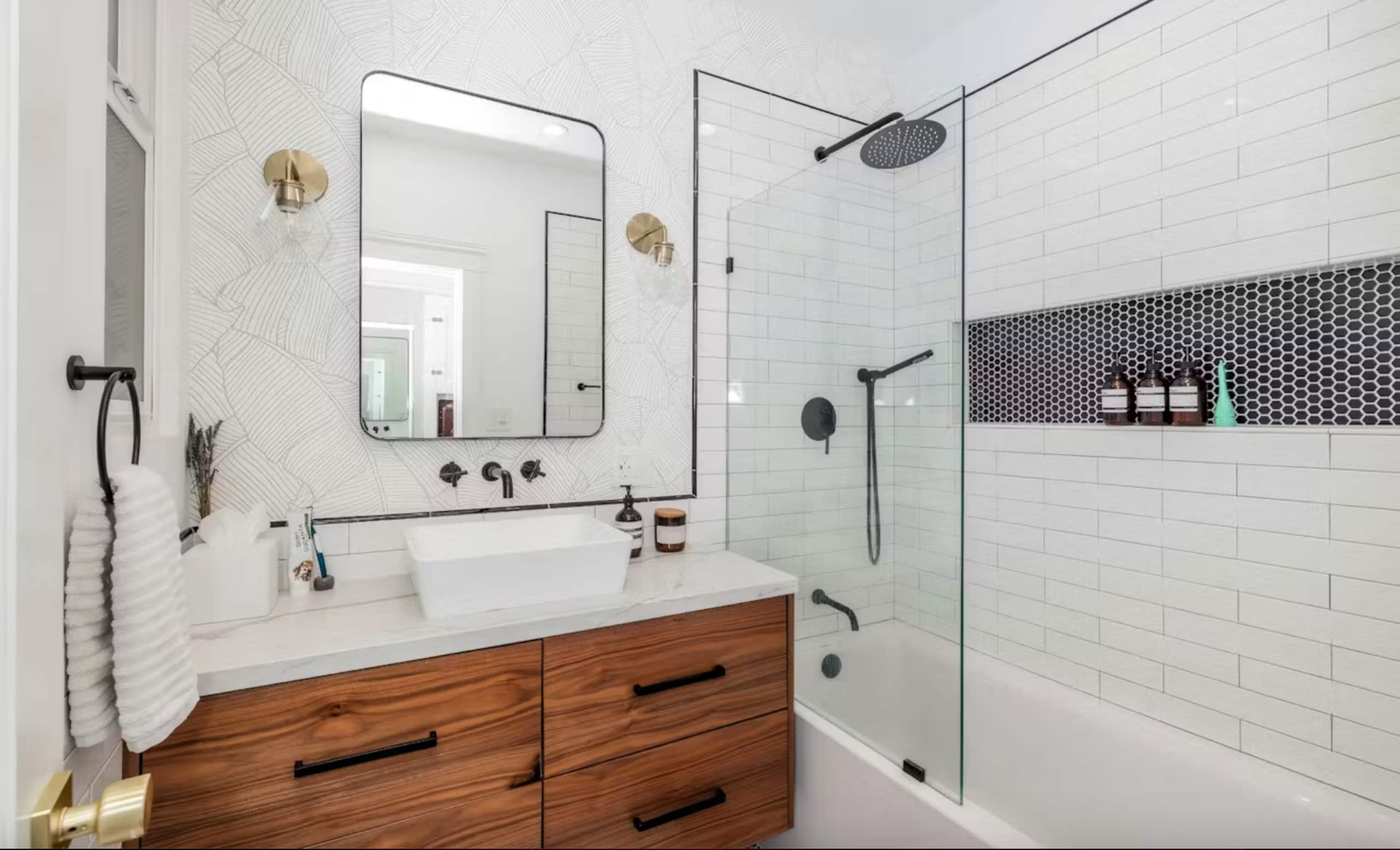 Top Floor Luxurious Condo in San Francisco - Image 12