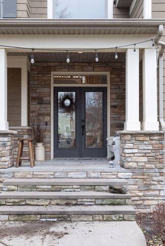 My Serene Retreat Hot Tub gallery image 4