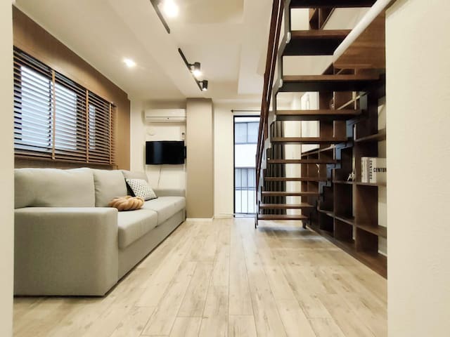 上野全新 2室1厅 交通枢纽 商业中心 车站2分钟 直达新宿 银座 涉谷 上野 表参道 品川