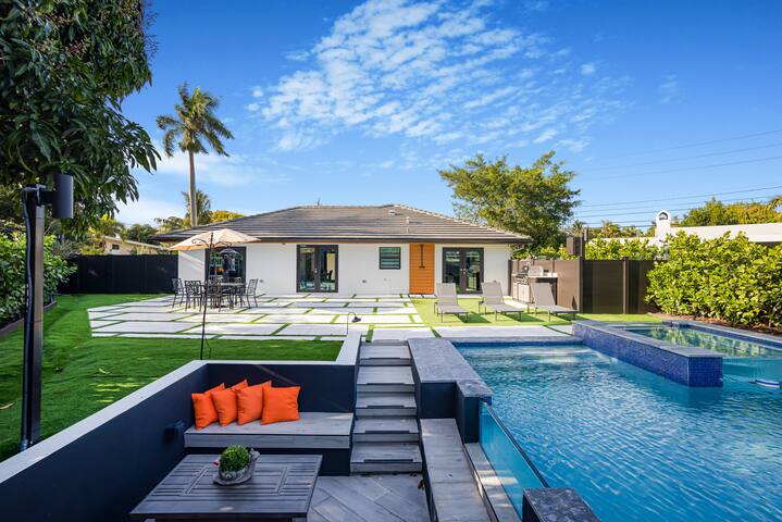 Casa Iguana/LuxWaterfront Oasis/3bedroom/2bath gallery image 2