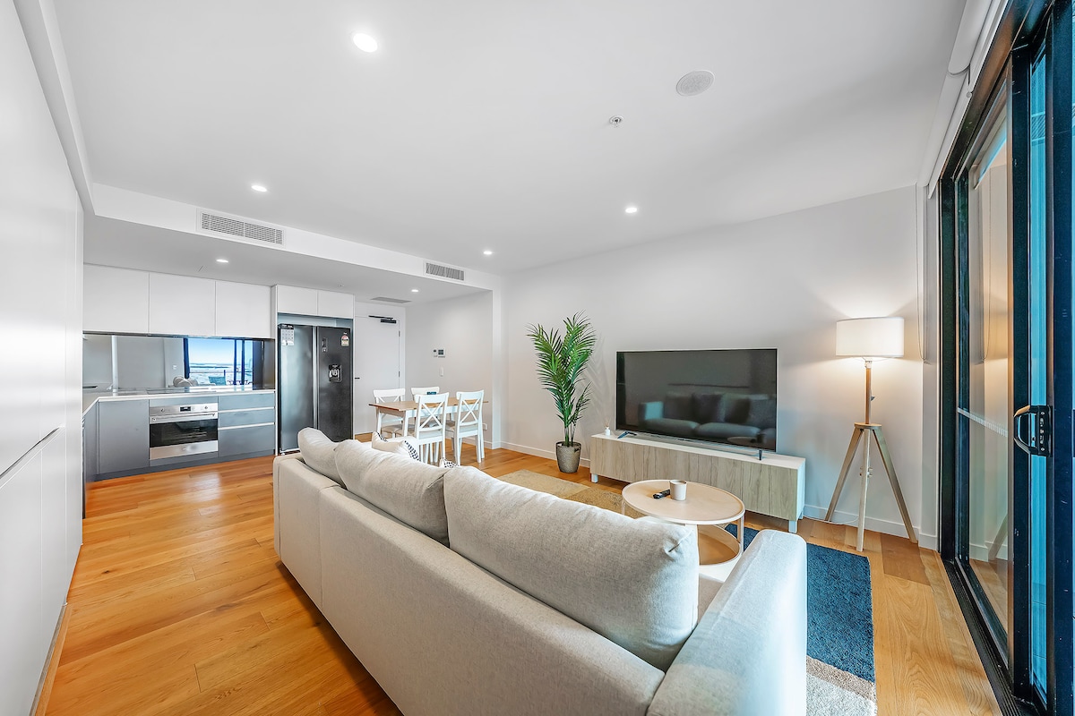 Top Airbnb: Luxury Living On The Broadwater in Southport