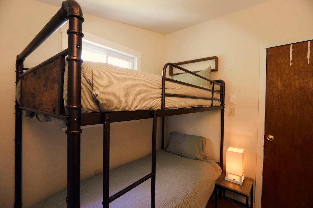 საძინებელი 3