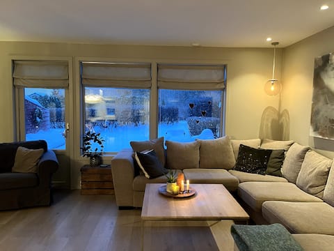 Top Airbnb: Cozy terraced house with garden close to the city center and the countryside in Nordre Follo