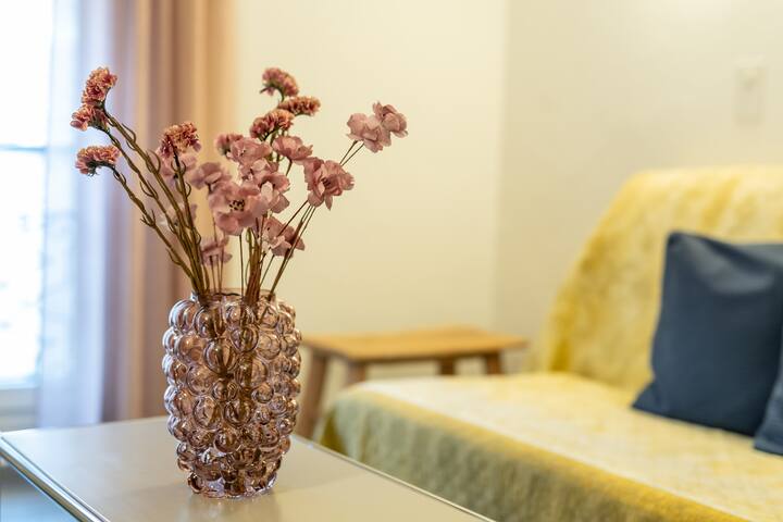 2-room · Families · Full Apartment · Old Town - Locarno