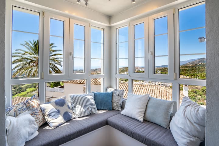 Charming 3-bedroom Andalusian Home In La Heredia - Costa del Sol
