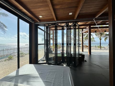 Sinag Beachfront Cabin in Isla Verde, Batangas