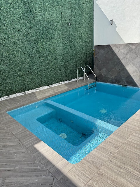 House with a private pool