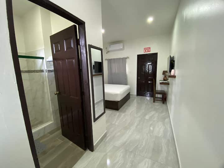 Joyce Garden Hotel - Belize