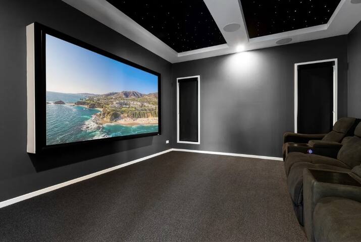 Skybolt Escape – Heated Pool, Pet on app gallery image 5