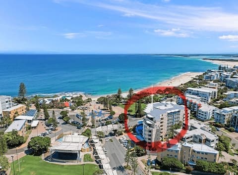Family beach front Apartment
