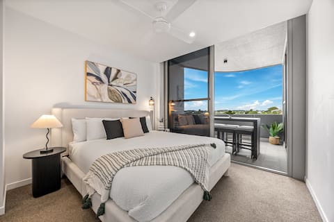 Great View! • Rooftop Pool w/ City Views & Parking