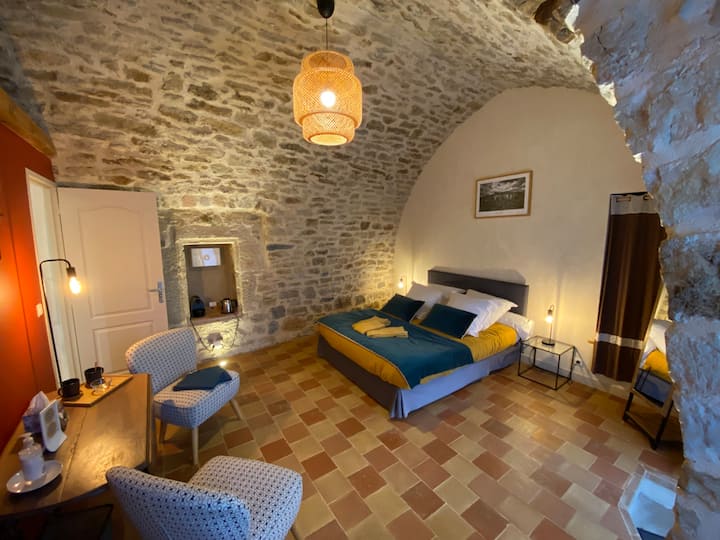 Chambre "Caselle" - Petit Déj. Inclus - Millau