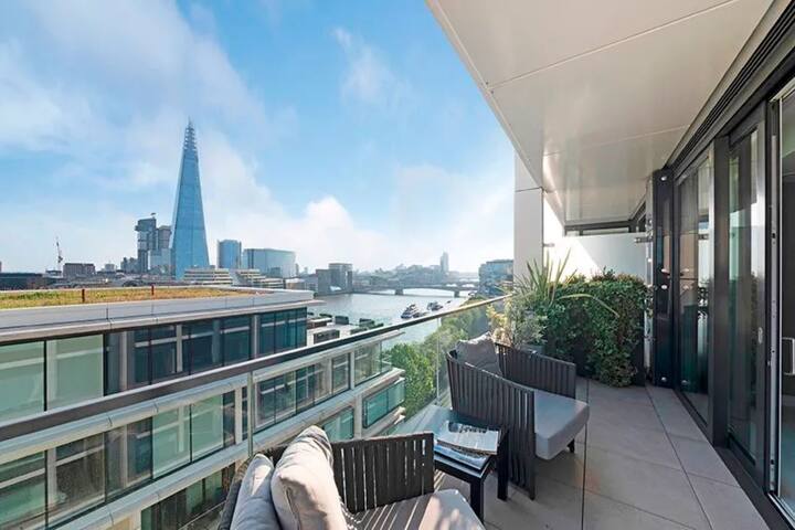 Amazing Riverside Luxury City of London gallery image 2
