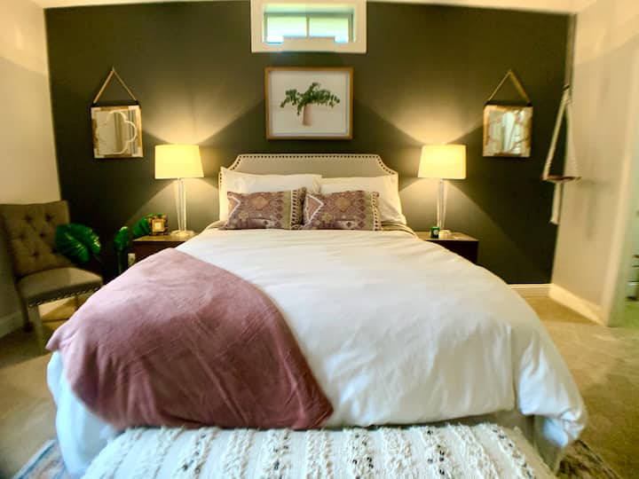 Bright & Spacious Private Suite In Northern Va - Arlington, VA