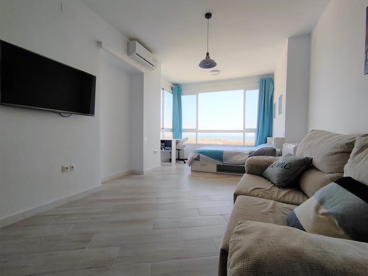 Apartamento Con Vistas Y Piscina - Torremolinos