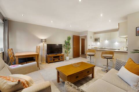 New! 2BR in Yarm with FREE Wifi & Private Parking