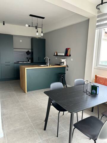 Boğaz Manzaralı Şık 3BR Daire gallery image 2