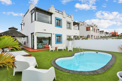 La Casa del Volcano Corralejo & Private Heated Pool