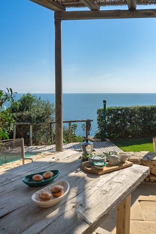 Villa Cliff #56 gallery image 5