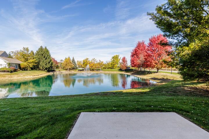 Tuttle Rose gallery image 4