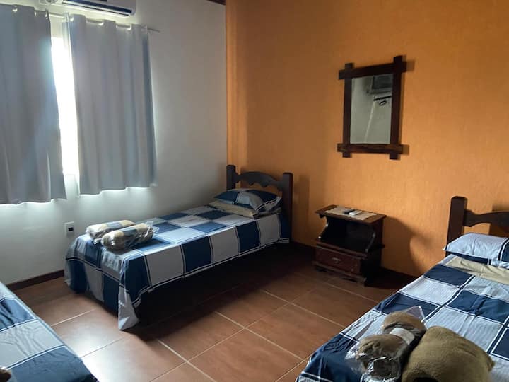 غرفة النوم 1